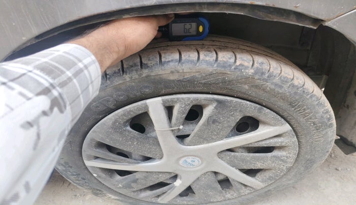 2016 Maruti Wagon R 1.0 VXI, Petrol, Manual, 59,251 km, tyre