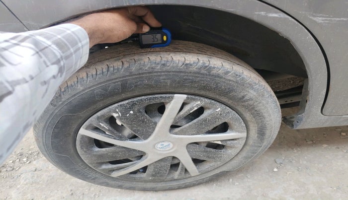 2016 Maruti Wagon R 1.0 VXI, Petrol, Manual, 59,251 km, tyre