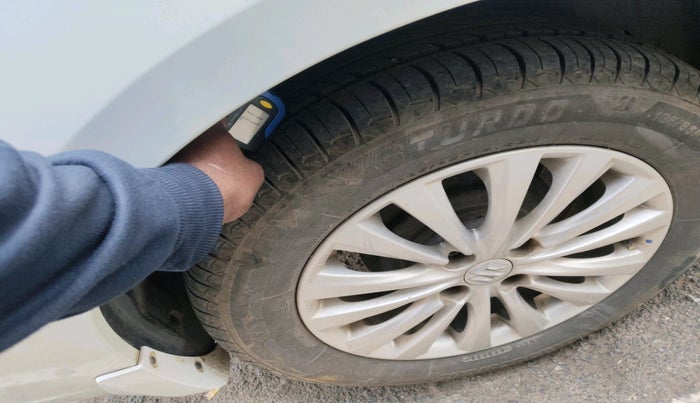 2015 Maruti Ciaz VDI+ SHVS, Diesel, Manual, 75,871 km, tyre