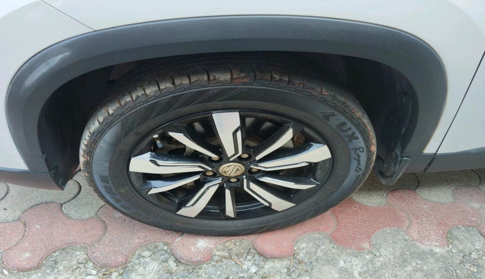 2019 MG HECTOR SMART 1.5 DCT PETROL, Petrol, Automatic, 67,153 km, tyre