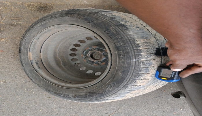 2017 Honda Amaze 1.2L I-VTEC S, Petrol, Manual, 75,839 km, tyre