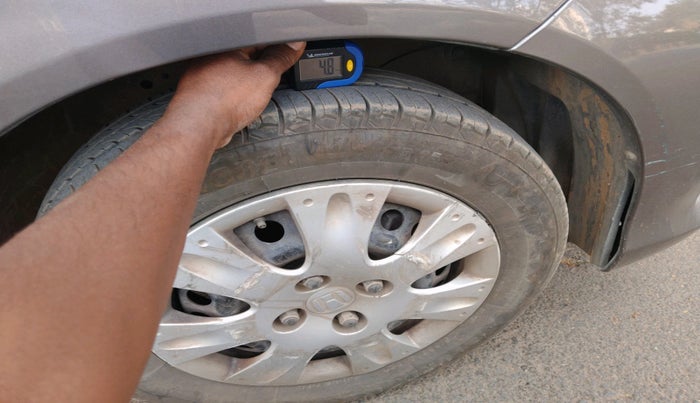 2017 Honda Amaze 1.2L I-VTEC S, Petrol, Manual, 75,839 km, tyre