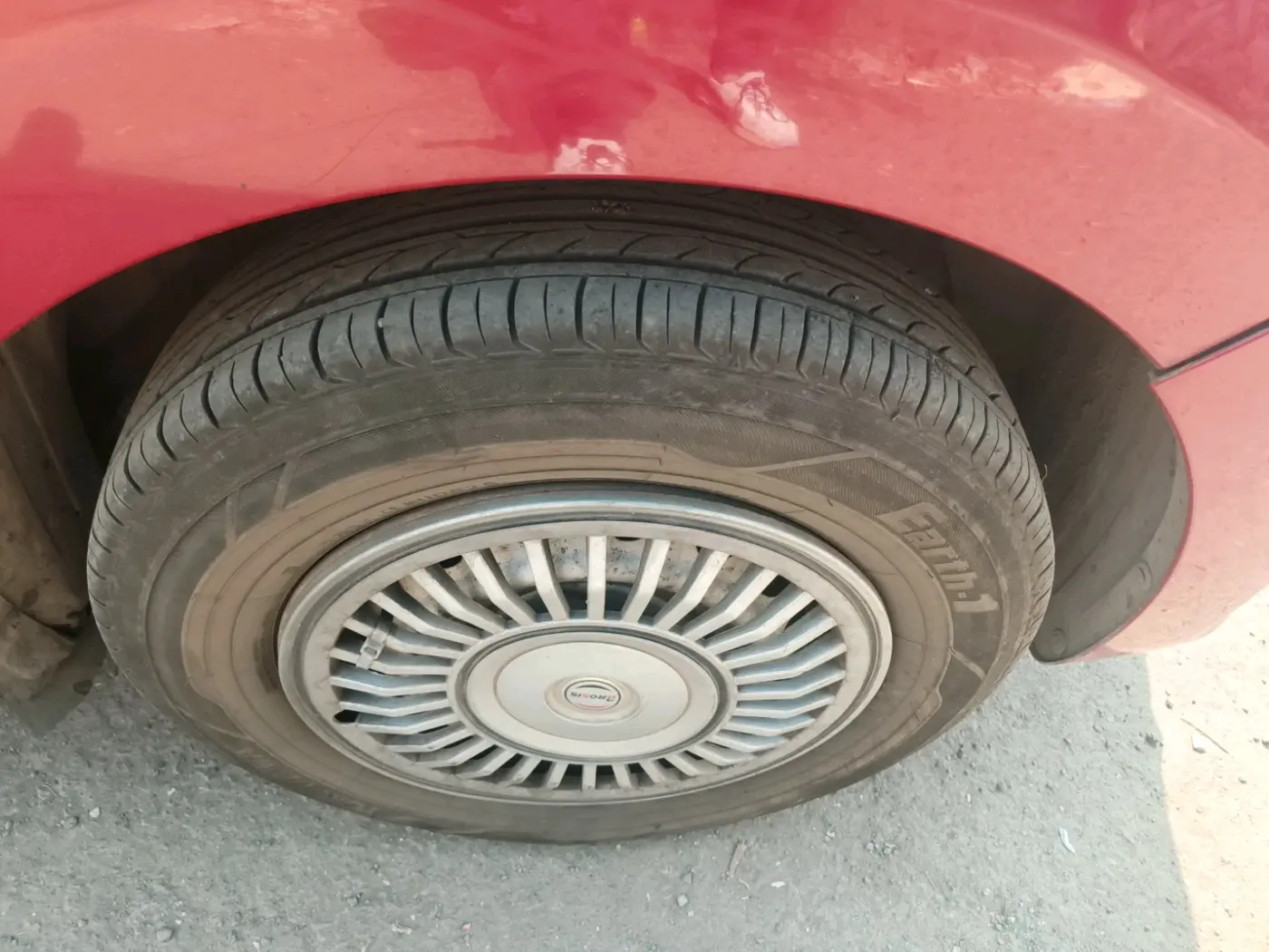 2019 Hyundai NEW SANTRO MAGNA, CNG, Manual, 72,000 km, tyre