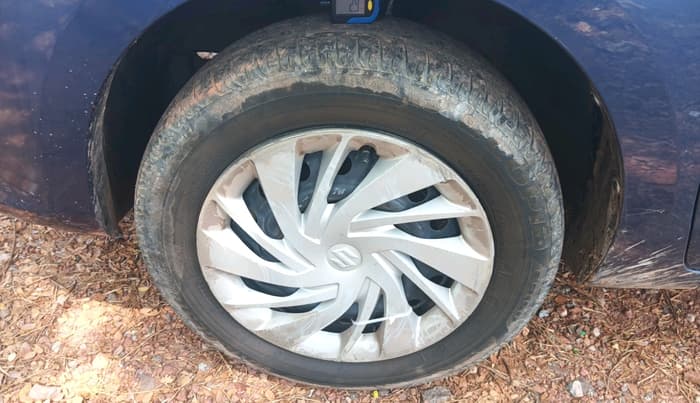 2021 Maruti Ertiga VXI CNG, CNG, Manual, 67,986 km, tyre