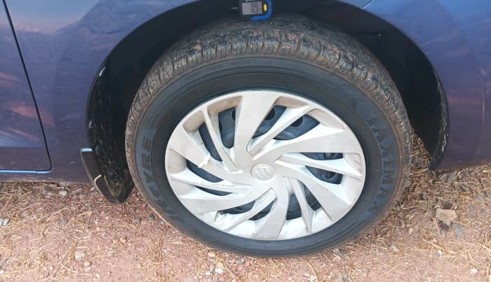 2021 Maruti Ertiga VXI CNG, CNG, Manual, 67,986 km, tyre