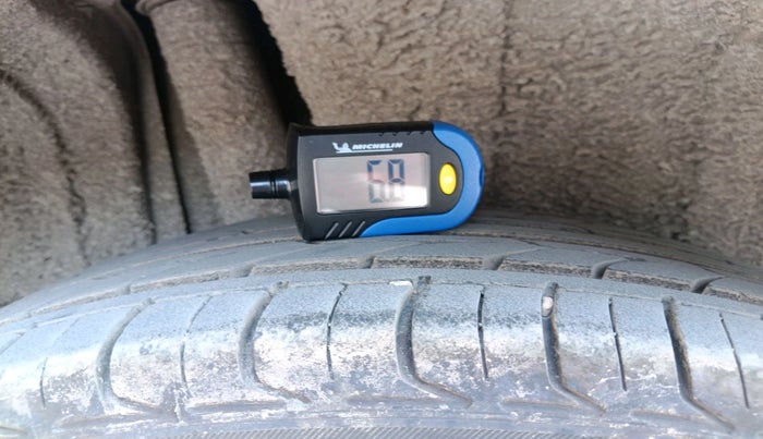 2020 Maruti XL6 ZETA AT, Petrol, Automatic, 49,969 km, tyre