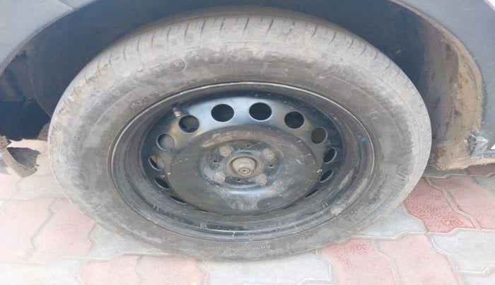 2022 Tata NEXON XM SUNROOF DIESEL, Diesel, Manual, 1,27,433 km, tyre