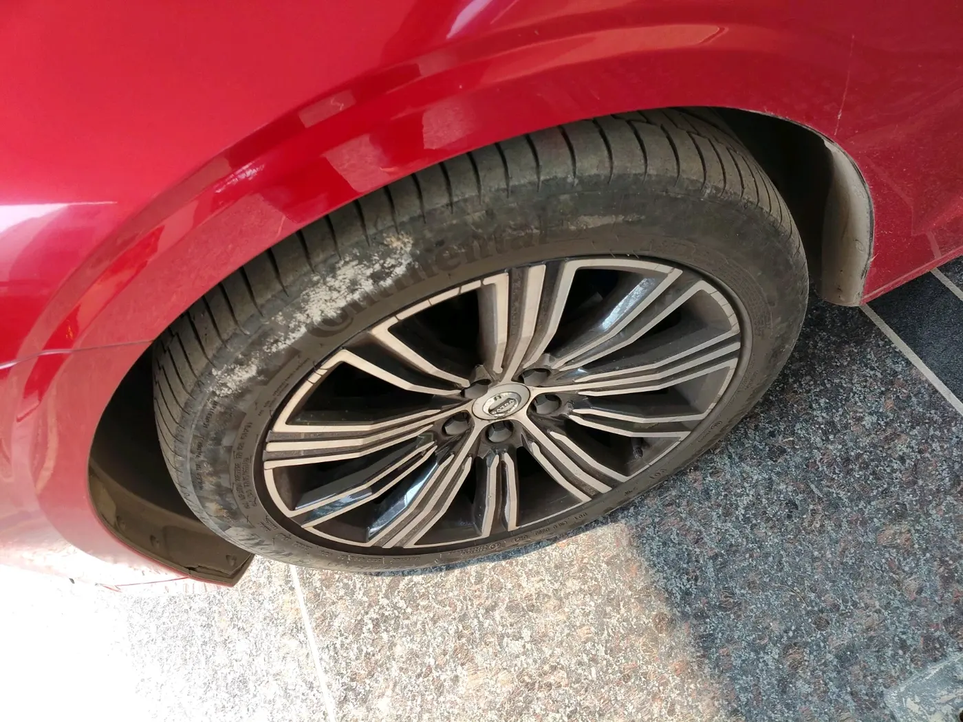 2021 Volvo S60 INSCRIPTION T4, Petrol, Automatic, 17,214 km, tyre