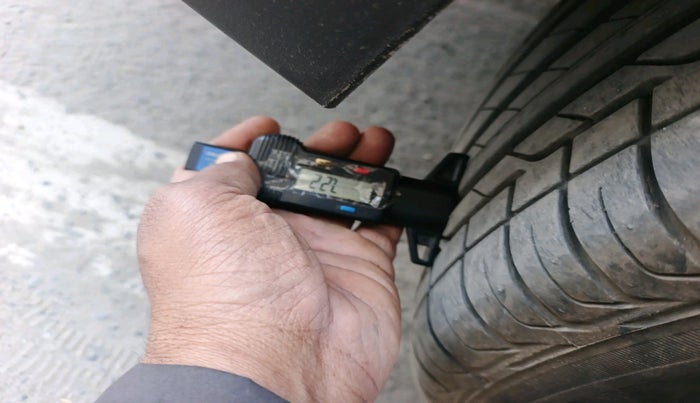 2021 KIA SONET HTX 1.0 IMT, Petrol, Manual, 54,000 km, tyre