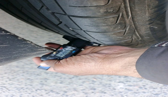 2021 KIA SONET HTX 1.0 IMT, Petrol, Manual, 54,000 km, tyre