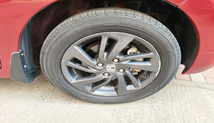 2019 Honda Jazz 1.2L I-VTEC VX CVT, CNG, Automatic, 71,158 km, tyre