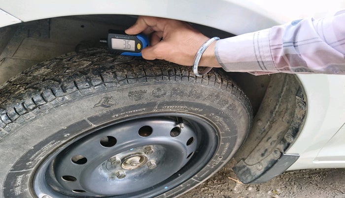 2013 Maruti Swift Dzire VXI, Petrol, Manual, 52,678 km, tyre