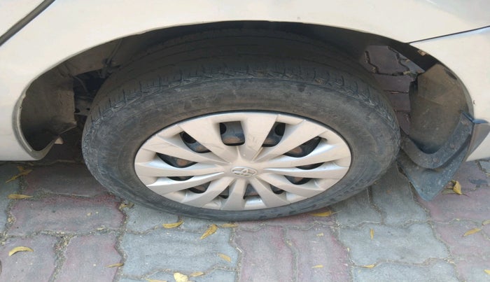 2011 Toyota Etios G, Petrol, Manual, 97,332 km, tyre