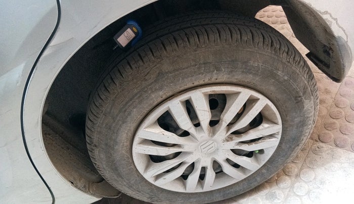 2018 Maruti Dzire VXI, Petrol, Manual, 11,433 km, tyre