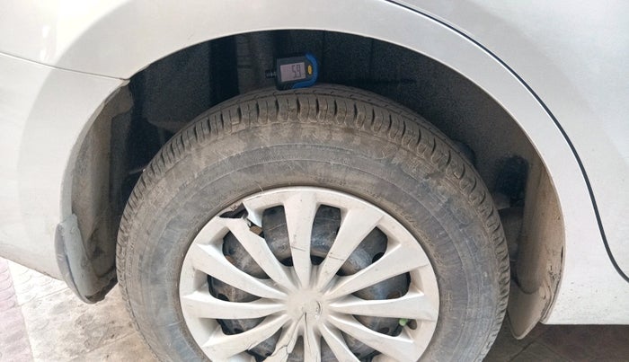 2018 Maruti Dzire VXI, Petrol, Manual, 11,433 km, tyre