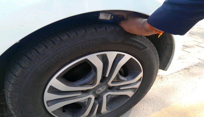 2023 Tata Tiago XT CNG, CNG, Manual, 1,28,264 km, tyre