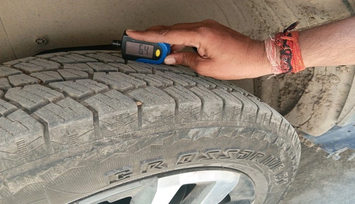 2024 Mahindra Thar Roxx  AX7 L Diesel MT 2WD, Diesel, Manual, 14,649 km, tyre