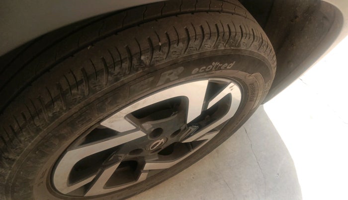 2021 Nissan MAGNITE XV MT, Petrol, Manual, 43,411 km, tyre