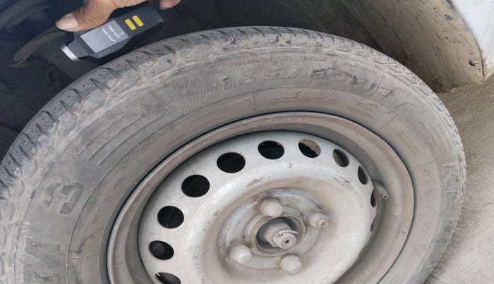 2016 Datsun Go A, CNG, Manual, 1,23,908 km, tyre