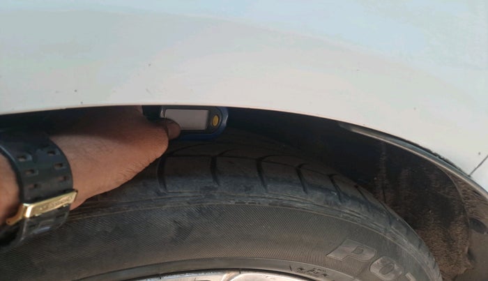 2015 Ford Ecosport TITANIUM 1.5L PETROL, CNG, Manual, 65,965 km, tyre