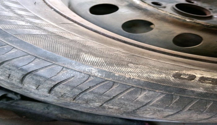 2011 Hyundai i20 MAGNA 1.4 CRDI, Diesel, Manual, 1,47,451 km, tyre