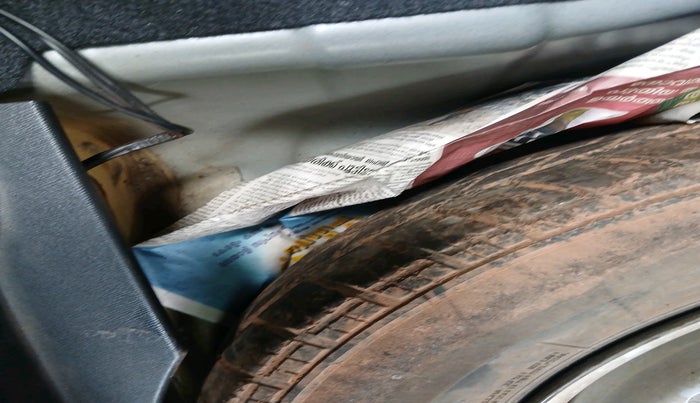 2021 Tata ALTROZ XE PETROL, Petrol, Manual, 70,420 km, tyre