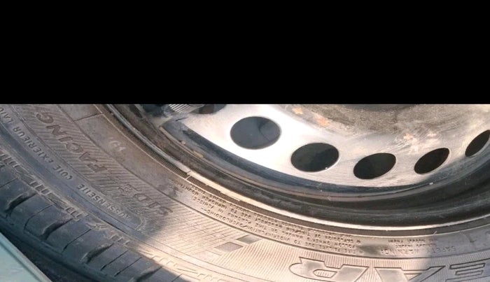 2015 Hyundai Xcent S 1.2, Petrol, Manual, 63,188 km, tyre