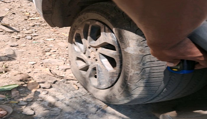 2025 Maruti FRONX DELTA PLUS 1.2MT, Petrol, Manual, 32,812 km, tyre