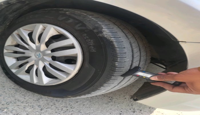 2014 Maruti Celerio VXI AMT, Petrol, Automatic, 1,14,686 km, tyre