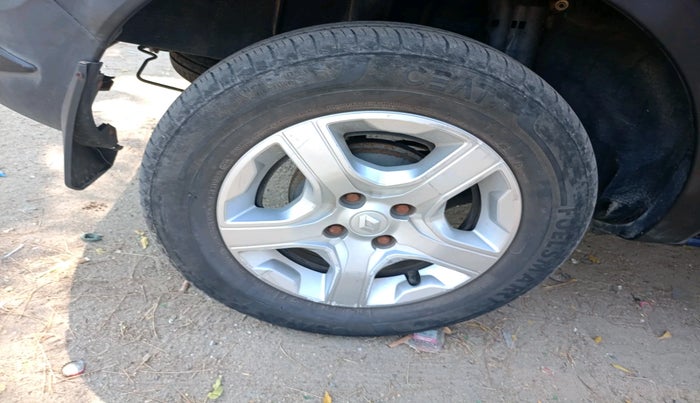 2019 Renault TRIBER RXZ, Petrol, Manual, 15,901 km, tyre