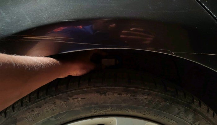 2013 Hyundai Verna FLUIDIC VTVT 1.6 EX AT, Petrol, Automatic, 1,06,673 km, tyre