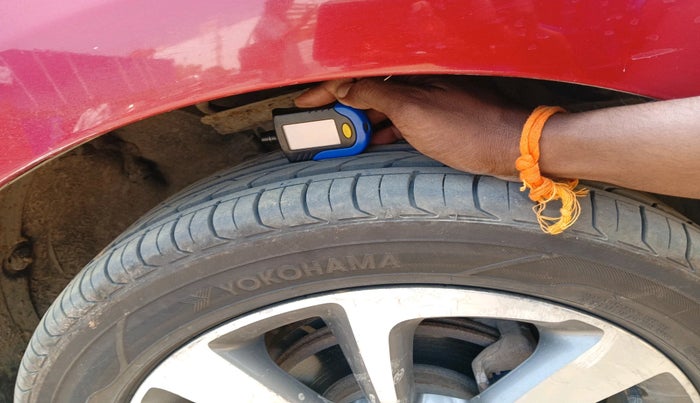 2015 Hyundai Elite i20 ASTA 1.4 CRDI, Diesel, Manual, 1,43,011 km, tyre