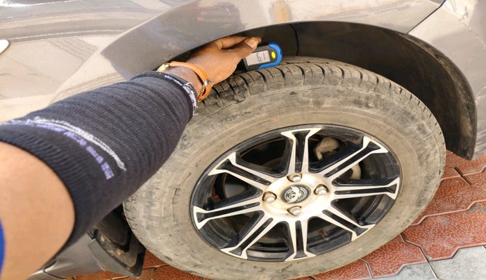 2016 Hyundai Elite i20 MAGNA 1.2, Petrol, Manual, 50,871 km, tyre