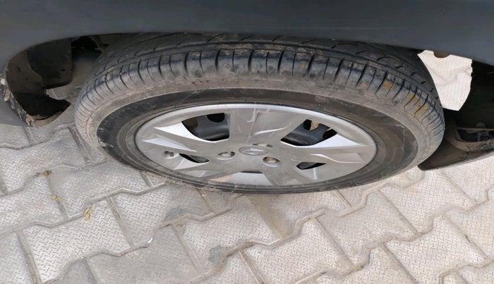 2020 Renault Kwid RXT 1.0 (O), Petrol, Manual, 80,694 km, tyre