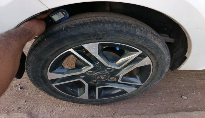 2019 Tata TIGOR XZ PLUS PETROL, Petrol, Manual, 24,689 km, tyre