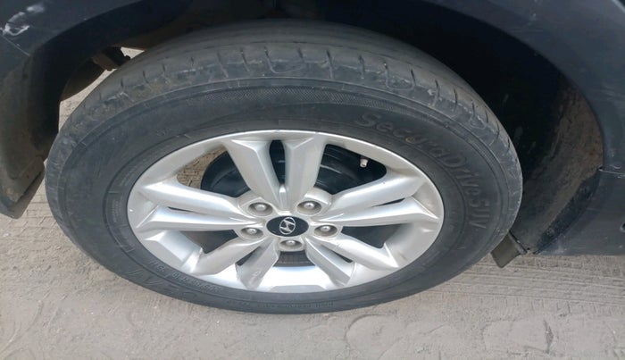 2018 Hyundai Creta SX 1.6 DIESEL, Diesel, Manual, 98,320 km, tyre