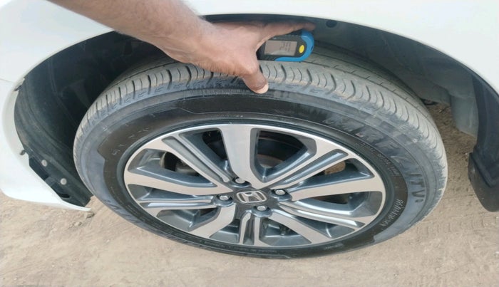 2024 Honda Amaze 1.2L I-VTEC VX, Petrol, Manual, 17,780 km, tyre