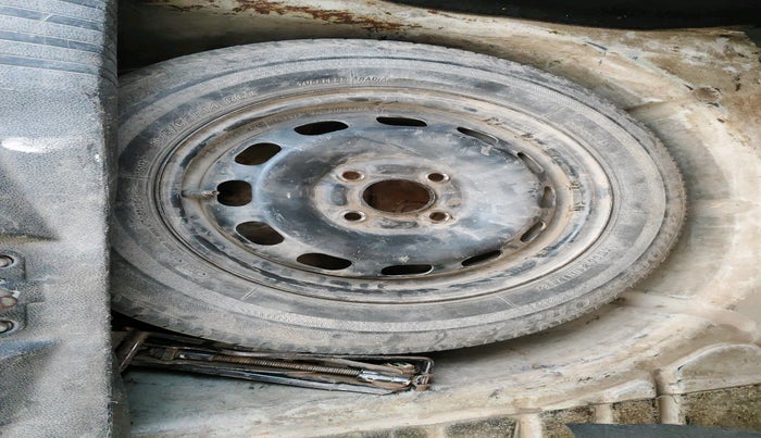 2012 Ford Figo EXI 1.4 DIESEL, Diesel, Manual, 1,15,659 km, tyre