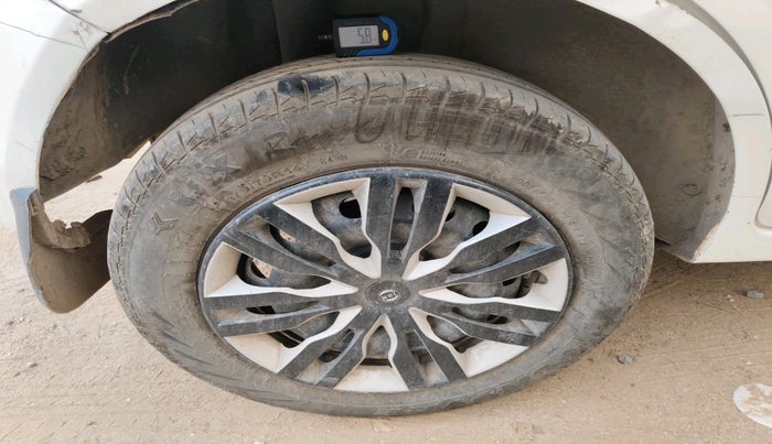 2012 Ford Figo EXI 1.4 DIESEL, Diesel, Manual, 1,15,659 km, tyre