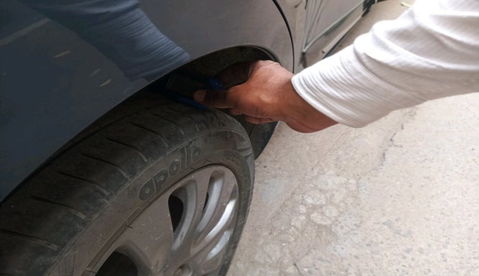 2016 Maruti Baleno ZETA PETROL 1.2, Petrol, Manual, 1,32,533 km, tyre