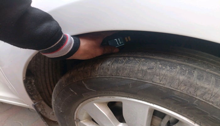 2014 Hyundai i20 ASTA 1.2, Petrol, Manual, 26,535 km, tyre