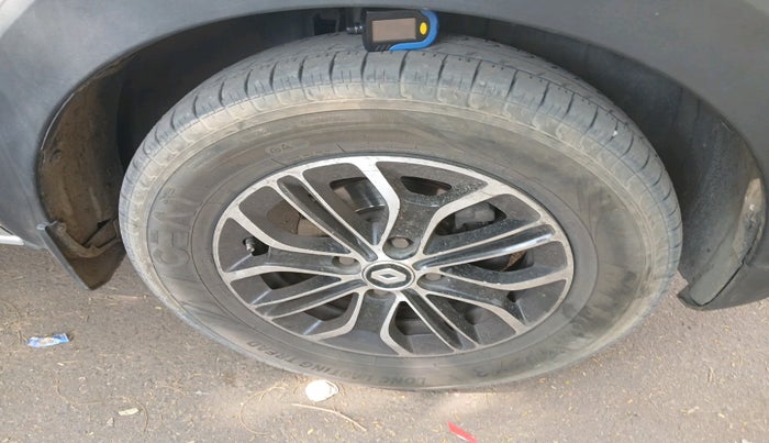 2019 Renault TRIBER RXZ, CNG, Manual, 1,19,419 km, tyre