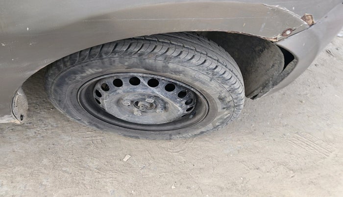 2015 Datsun Go Plus T, Petrol, Manual, 48,735 km, tyre