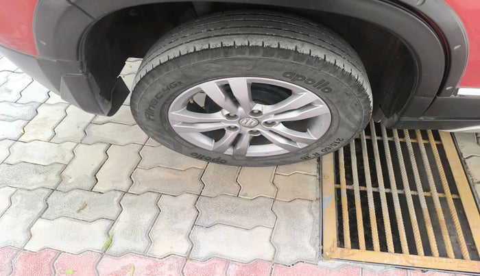 2017 Maruti Vitara Brezza ZDI PLUS, Diesel, Manual, 80,182 km, tyre