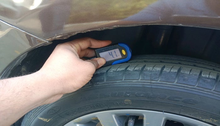 2017 Maruti Ciaz ALPHA 1.4 PETROL, Petrol, Manual, 34,245 km, tyre