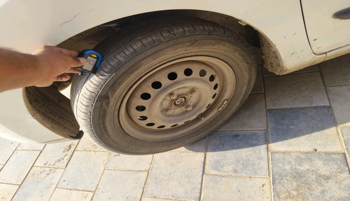 2012 Maruti Wagon R 1.0 VXI, CNG, Manual, 1,63,682 km, tyre