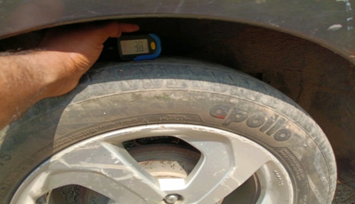 2014 Honda City 1.5L I-DTEC V, Diesel, Manual, 76,155 km, tyre