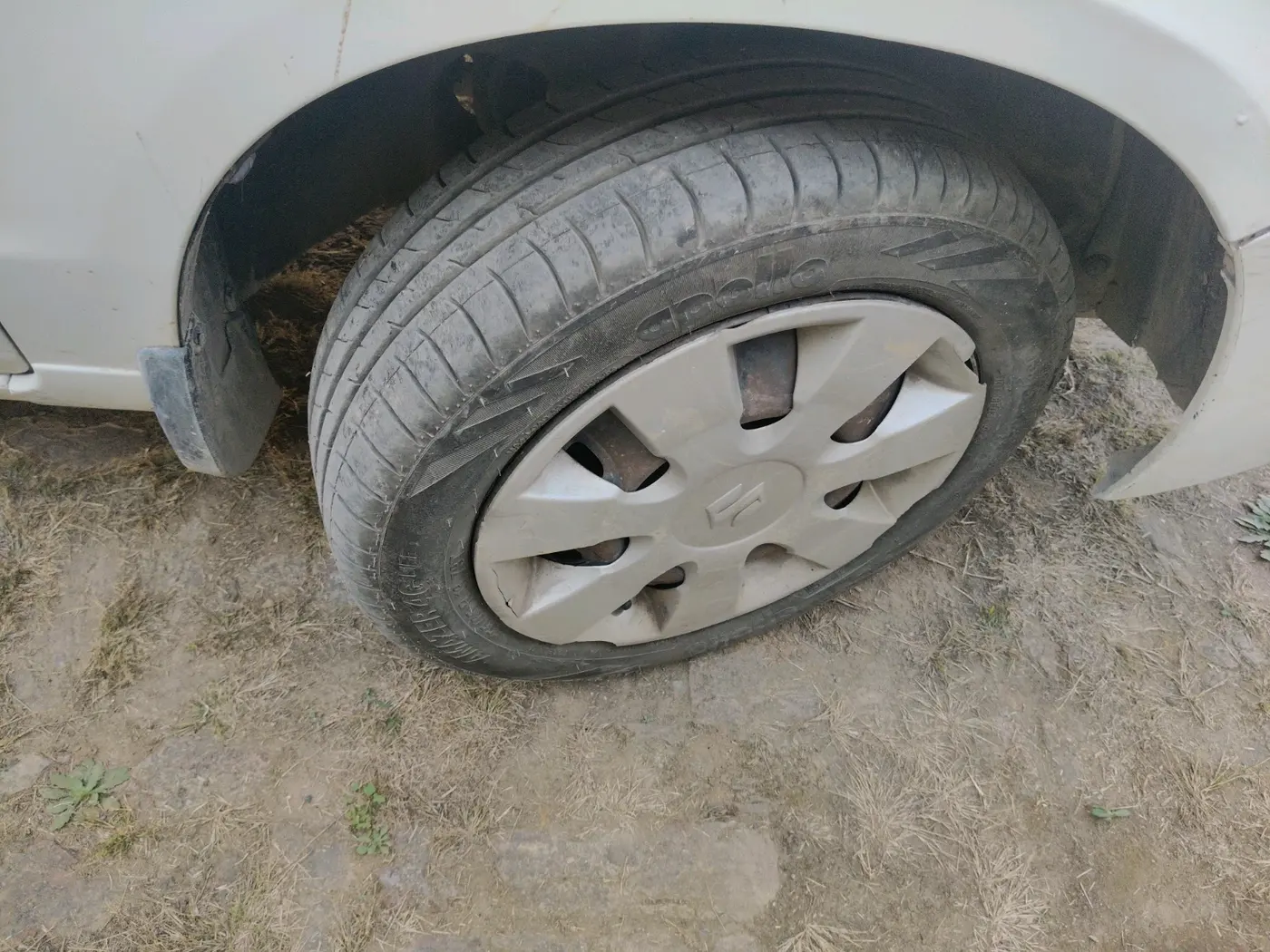 2014 Maruti Alto K10 VXI, Petrol, Manual, 1,08,105 km, tyre