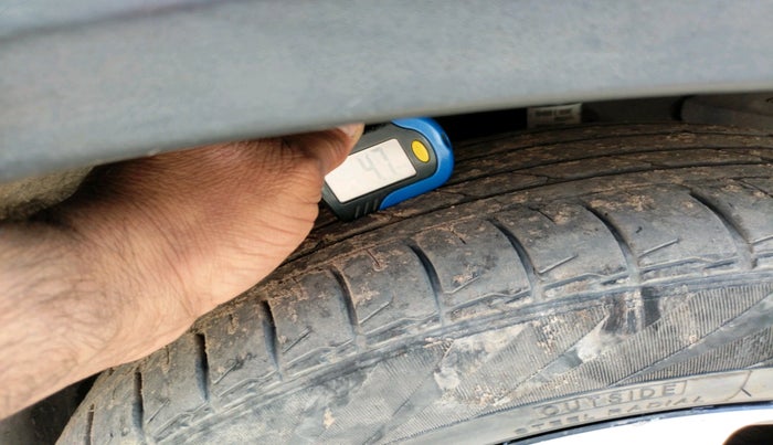 2021 MG HECTOR SHARP 2.0 DIESEL, Diesel, Manual, 1,76,586 km, tyre