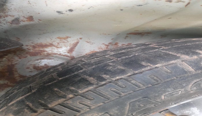 2012 Maruti Alto LXI, Petrol, Manual, 1,73,695 km, tyre